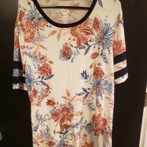 XL Maurices 24/7 3/4 Length Tunic (worn less than 5 times)